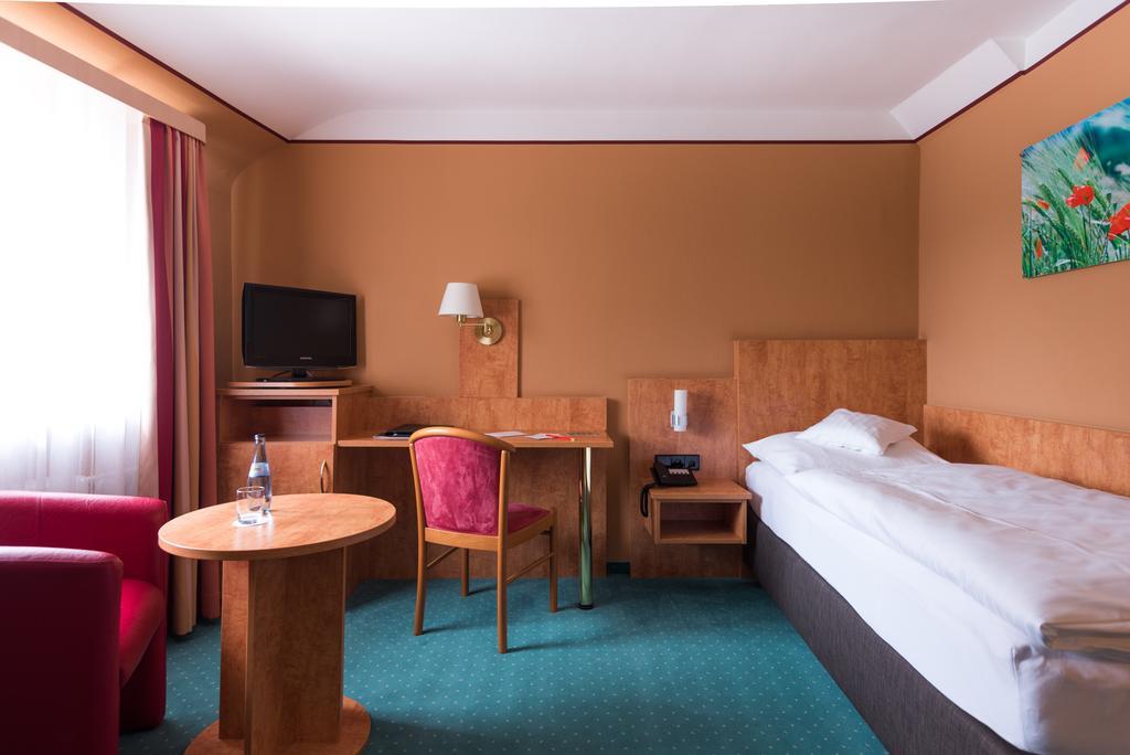 Buergerbraeu Hotel Überlingen Kültér fotó